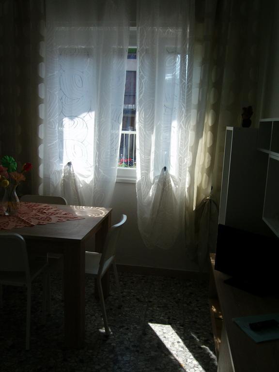 Appartamenti Condominio Daniele Grado Cameră foto