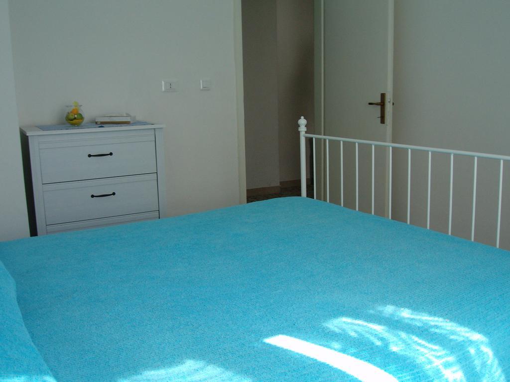 Appartamenti Condominio Daniele Grado Cameră foto