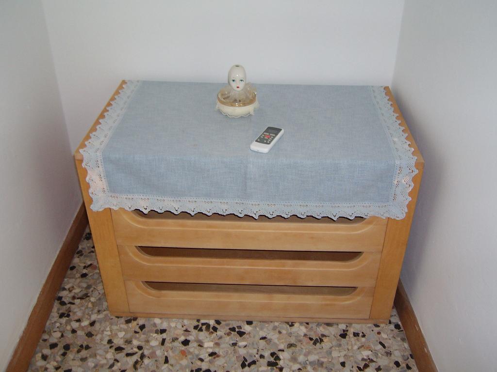Appartamenti Condominio Daniele Grado Cameră foto